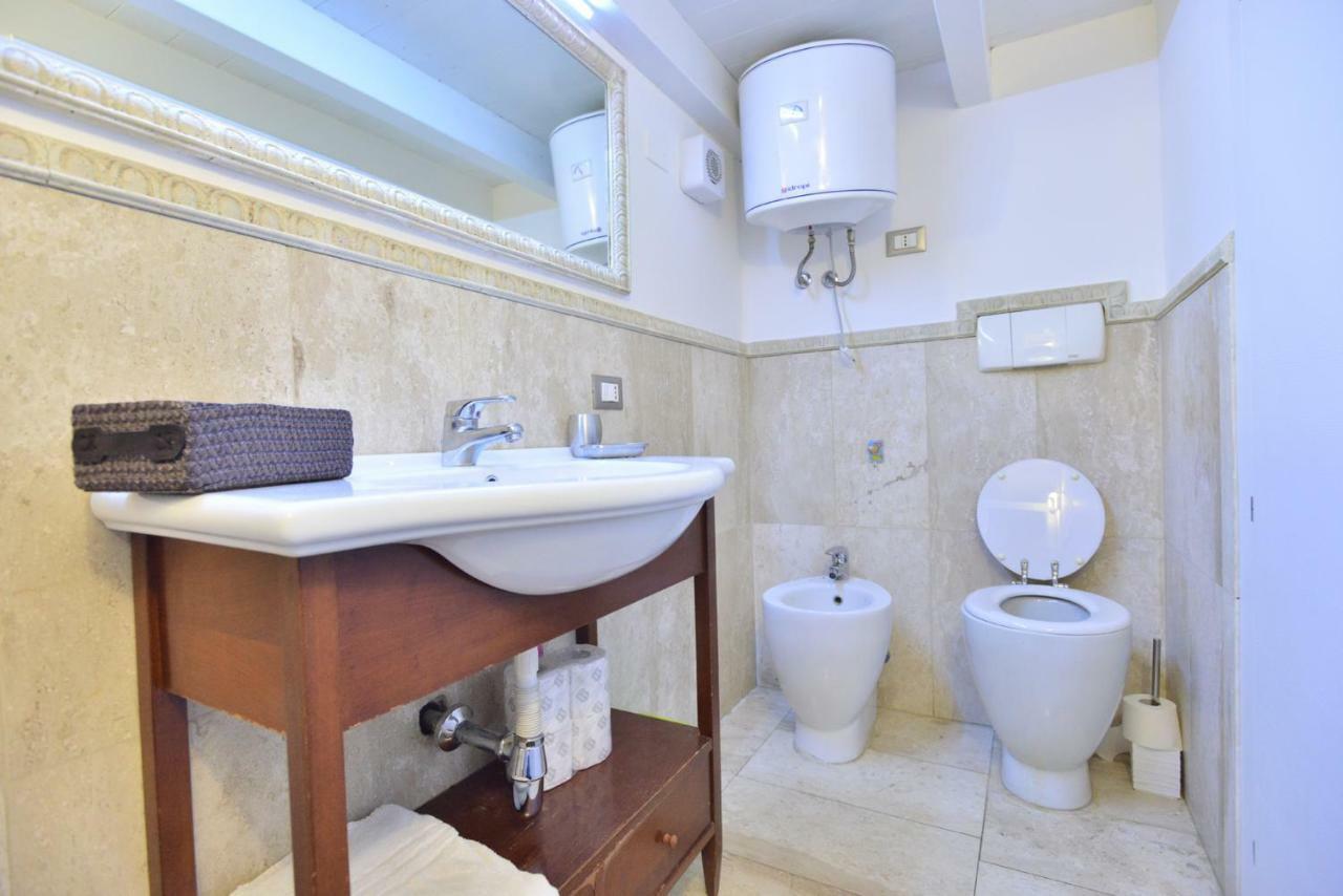 Izzhome Full Center Cozy Cagliari Bagian luar foto